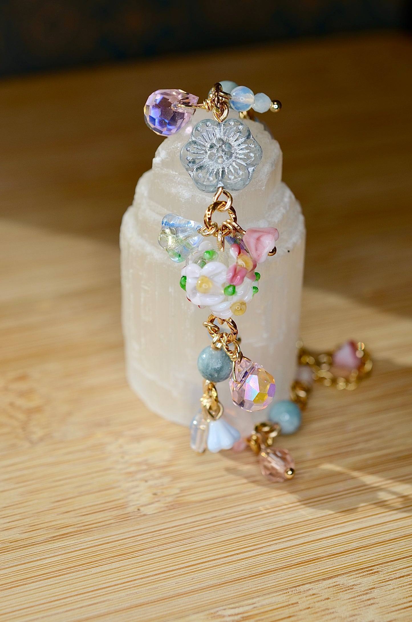 Petals in the Snow ❅ Bracelet