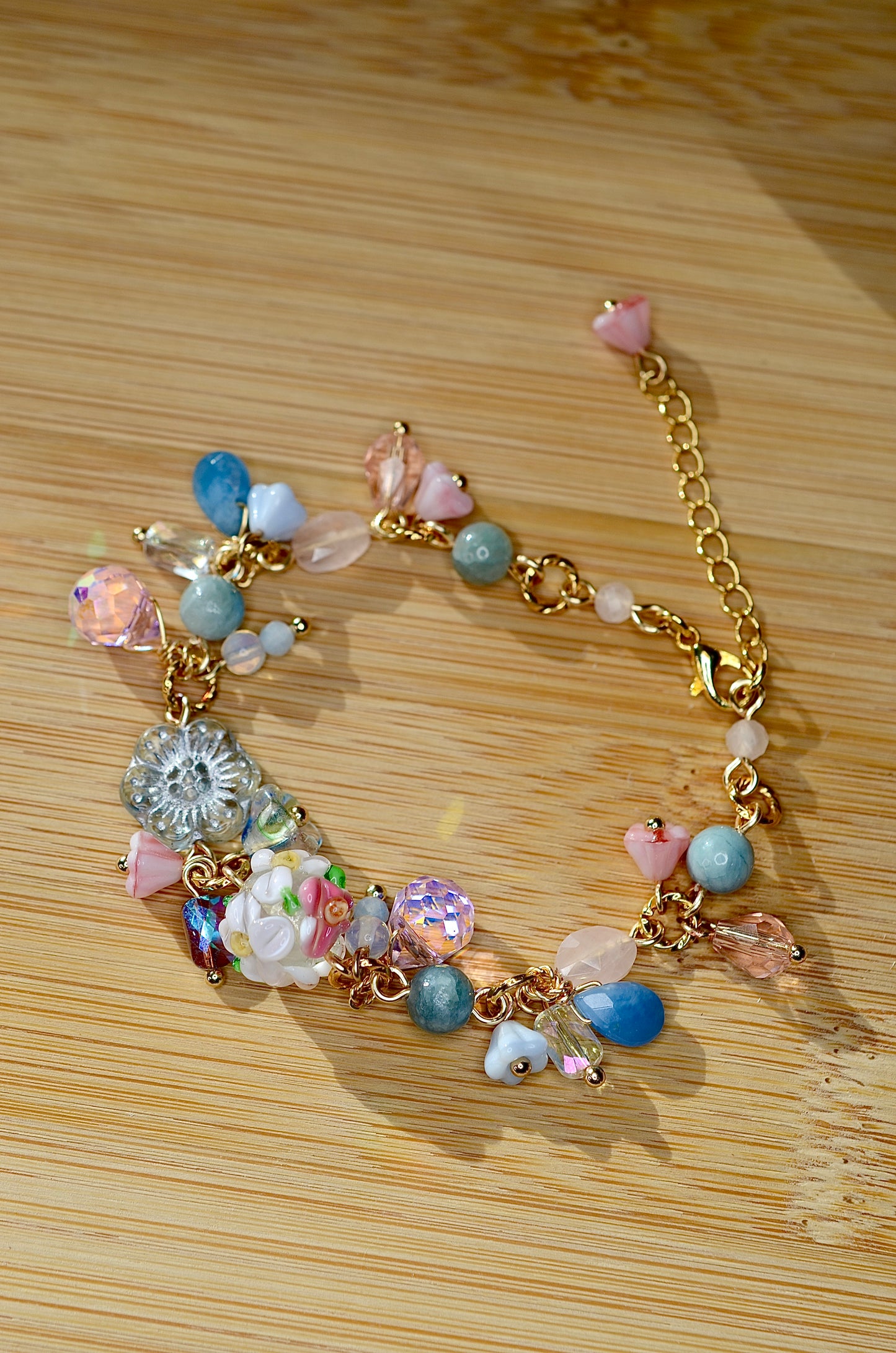 Petals in the Snow ❅ Bracelet