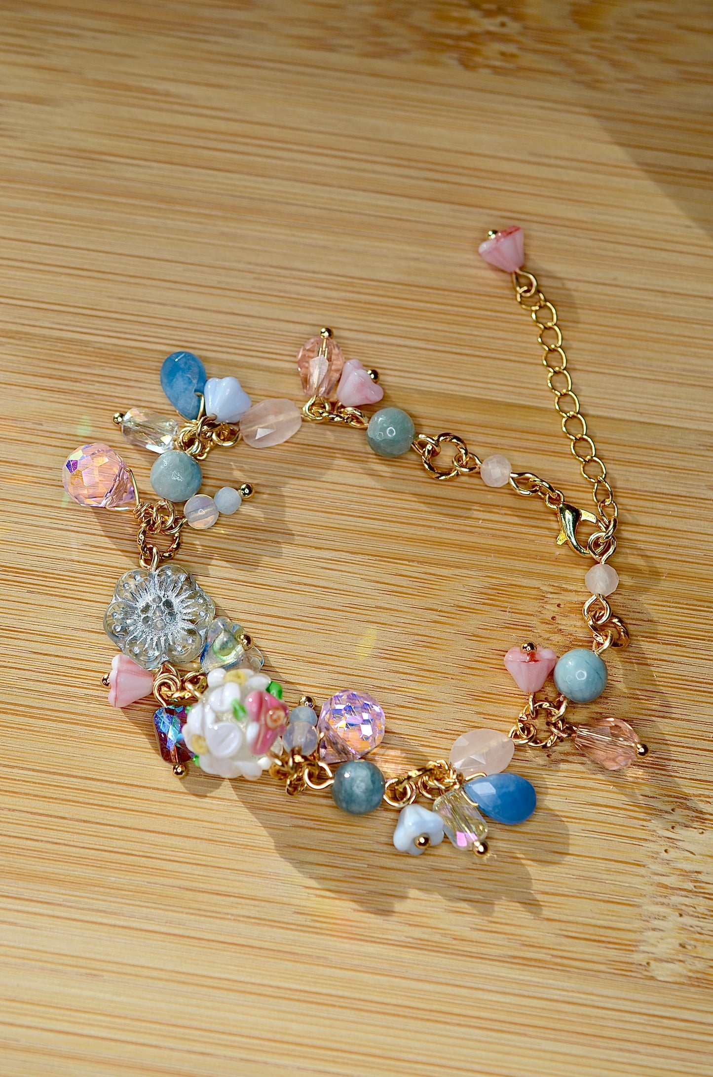 Petals in the Snow ❅ Bracelet